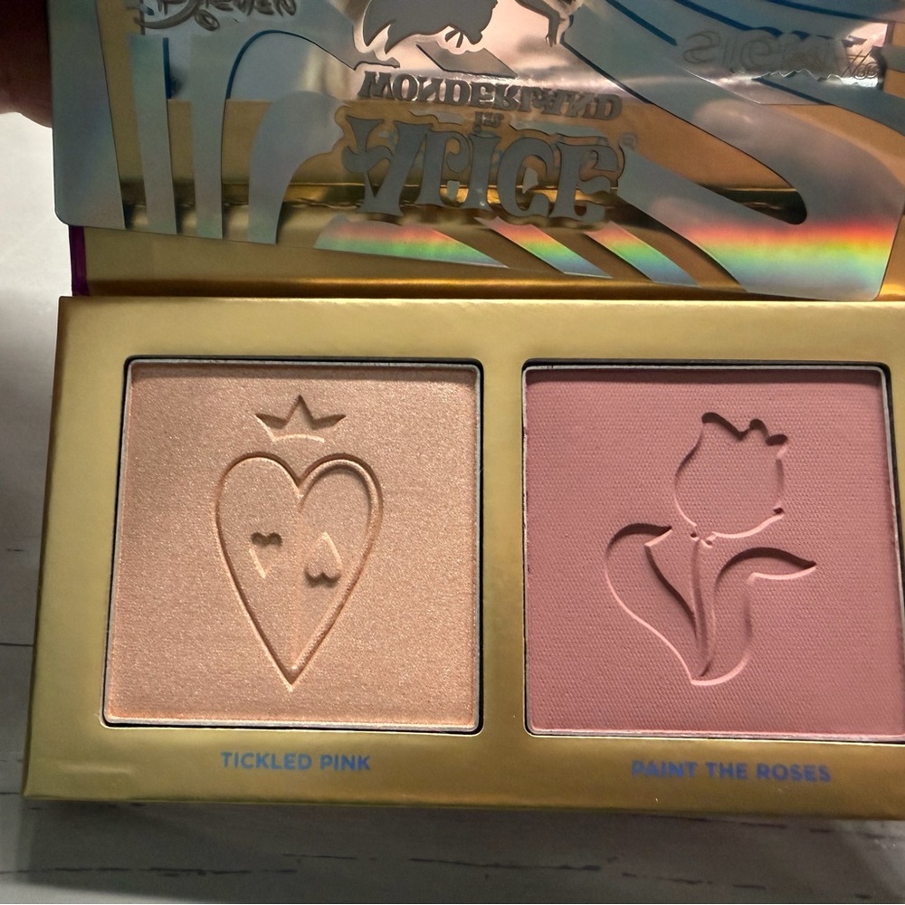 Sigma Alice in Wonderland Check Duo - Picture 2 of 3